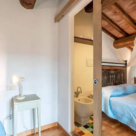 2 Bedroom Stunning In Montaione